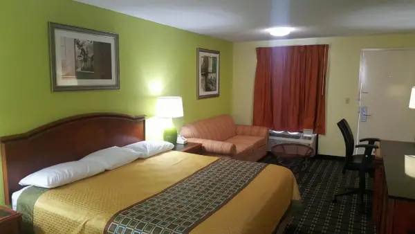 American Inn Columbia 9